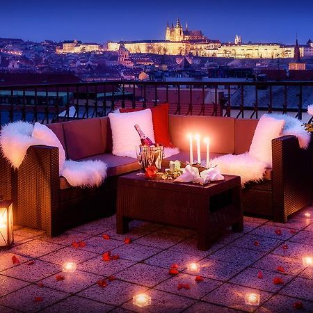 A/C + Terrace Breakfast At Tiffany'S Apartment Praha Bagian luar foto